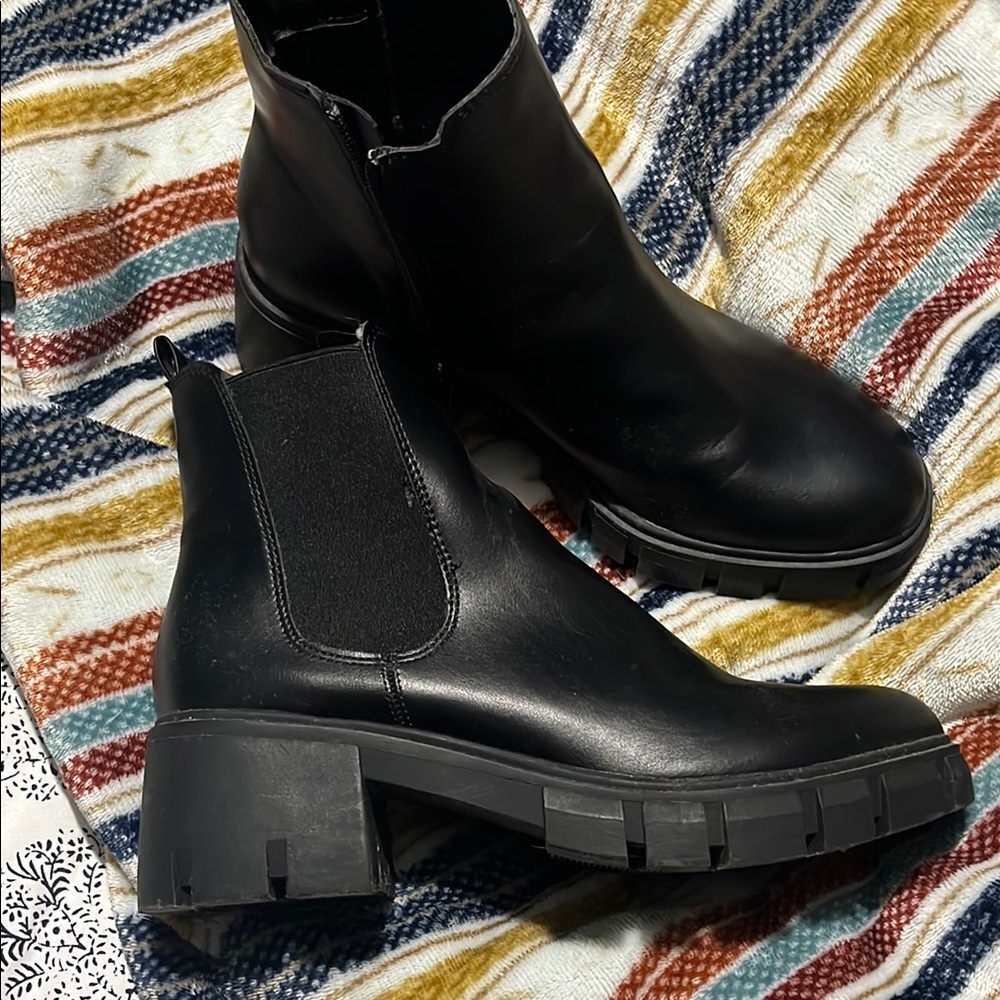 Black Chelsea Boots